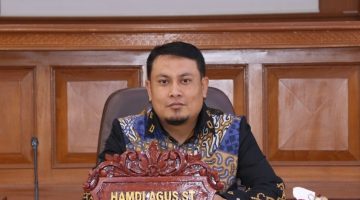 Ketua DPRD Hamdi Agus Ucapkan Selamat Untuk Ketua DPC PERADI Payakumbuh Terpilih