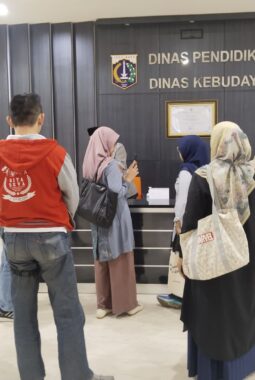 Didampingi PP FYBI Pusat, Orang Tua Peserta Lomba Marching Band Datangi Dinas Pendidikan DKI