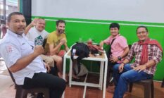 Italian Traveler Fascinated by Matrilineal Minangkabau Culture During Visit to Payakumbuh