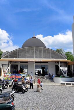 Masjid Al Ikhlas Tanjuang Kaliang Rampung Dibangun, Warga Gelar Syukuran